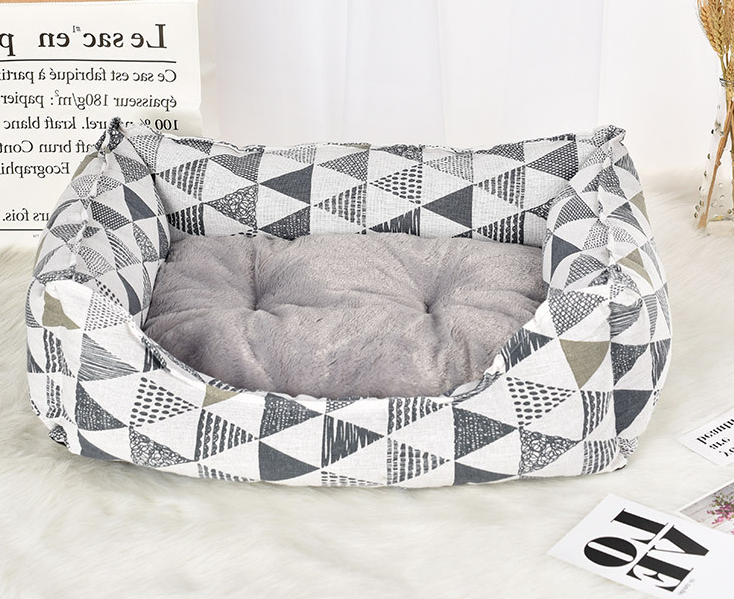 Soft and Comfortable Cat And Small Dog Bed